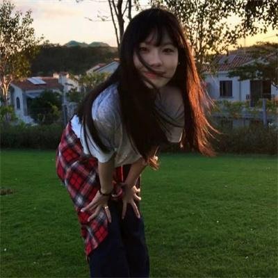 眼里余光都是你